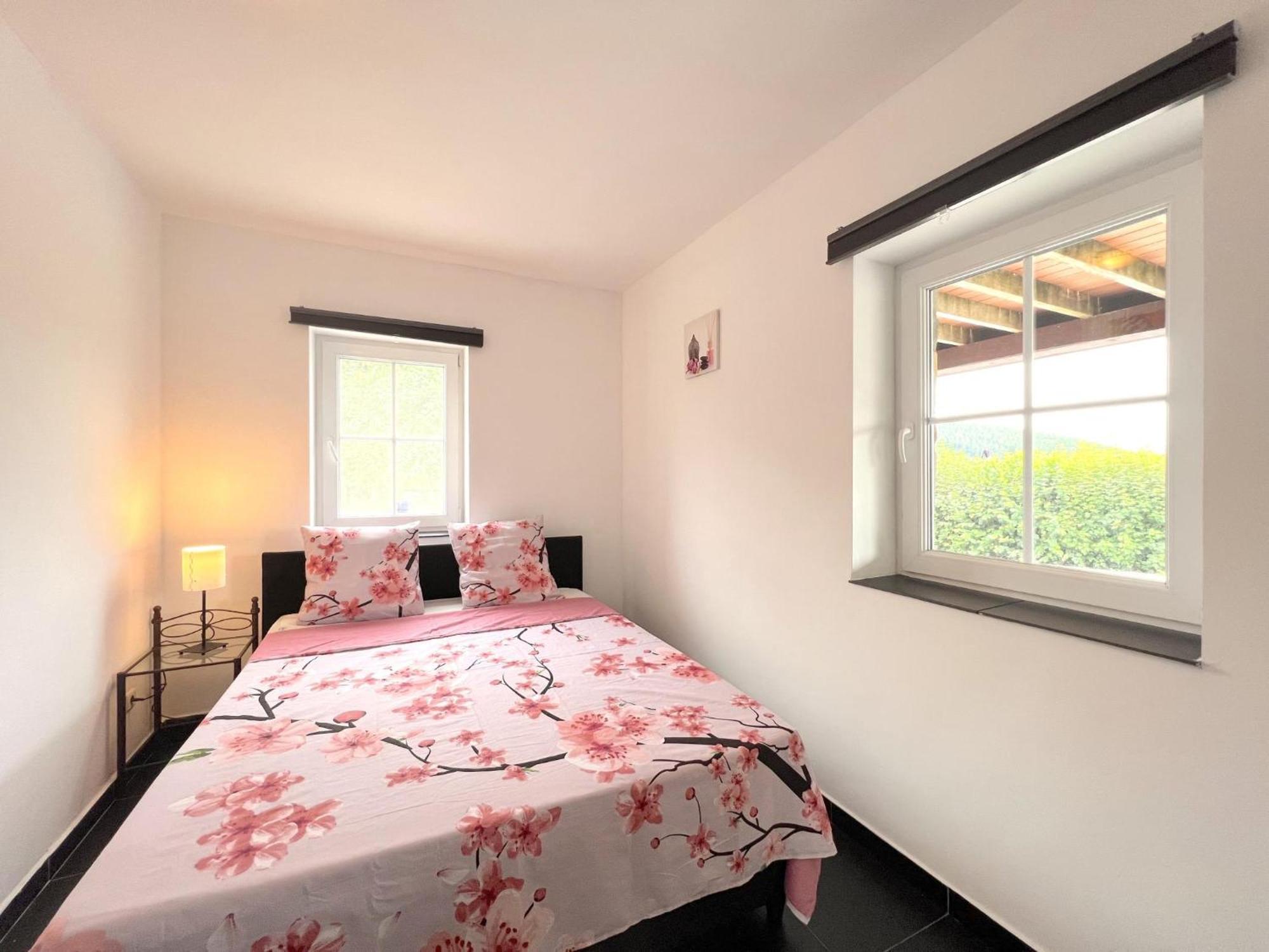 Sur Les Thiers Villa Lierneux Bagian luar foto