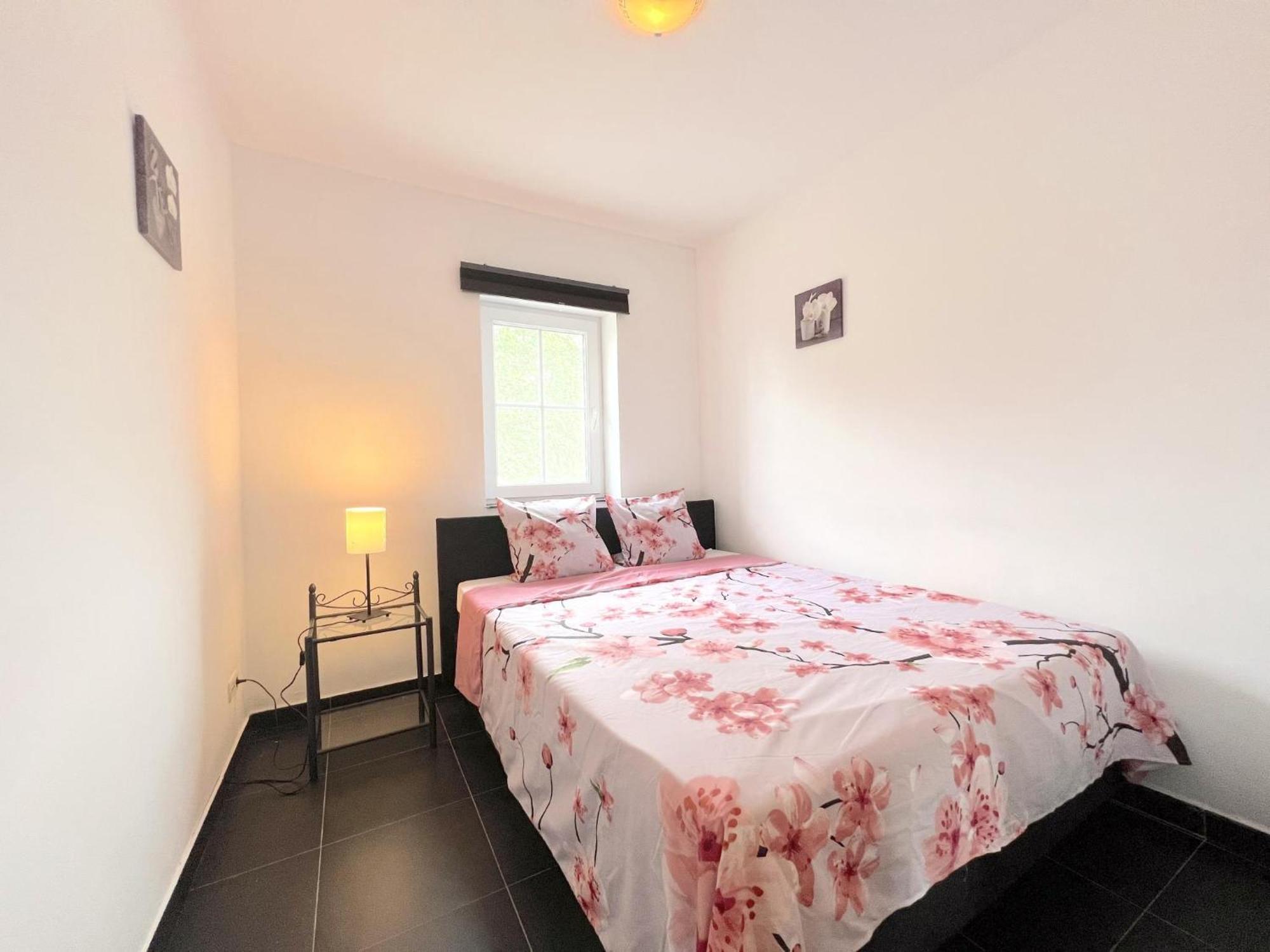 Sur Les Thiers Villa Lierneux Bagian luar foto