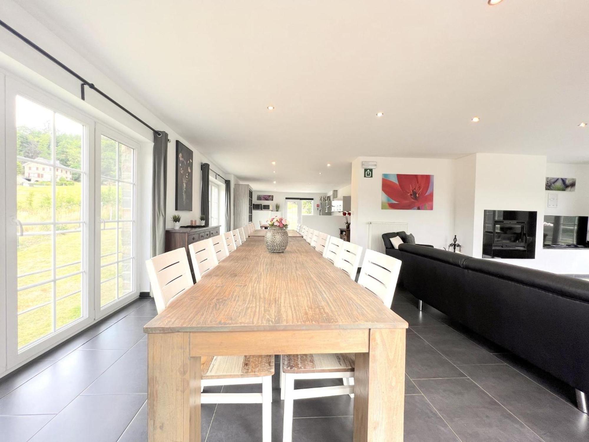 Sur Les Thiers Villa Lierneux Bagian luar foto